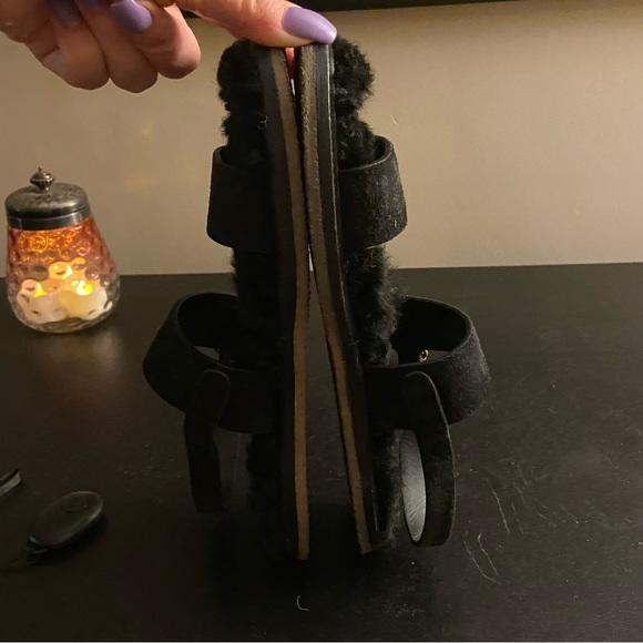 Saint Laurent black leather fur insole sandals sz 10 - Picture 9 of 13